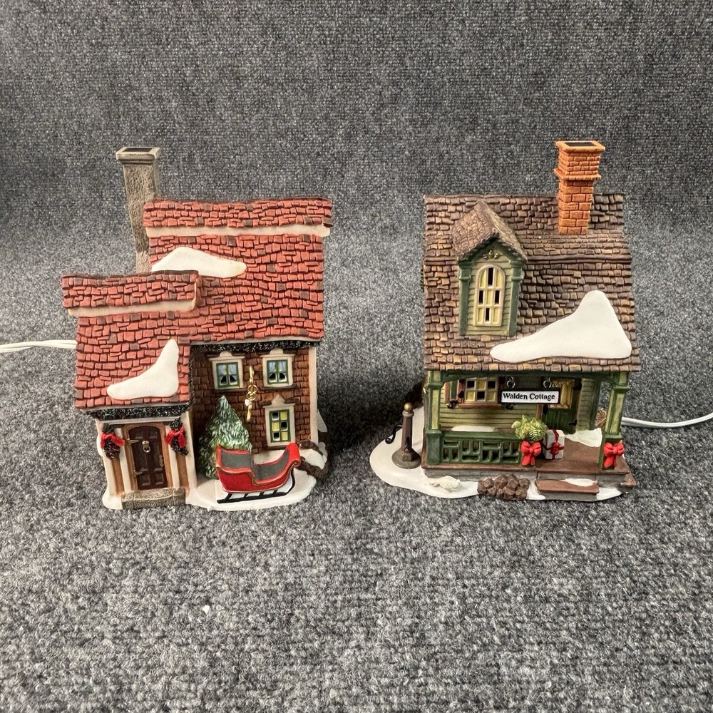 Department 56 New England Village 2002 Warren Homestead and Walden Cottage 56659